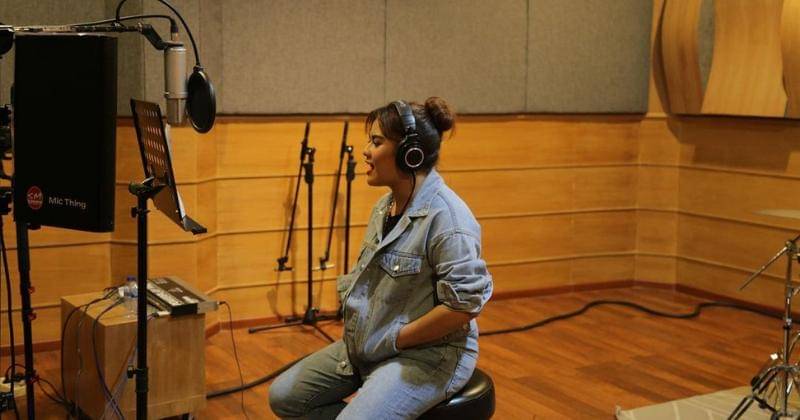 Instagram.com/mytha_lestari