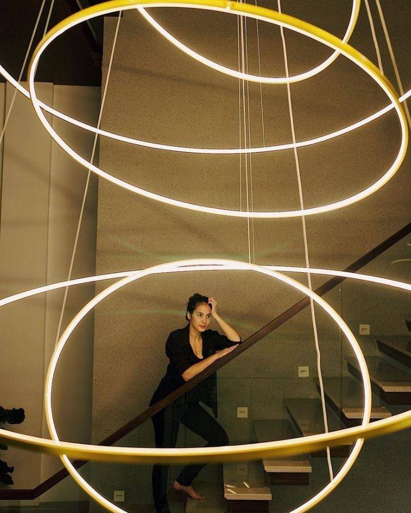 Instagram.com/pevpearce