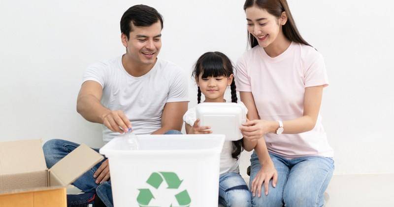 Shutterstock/zEdward_Indy