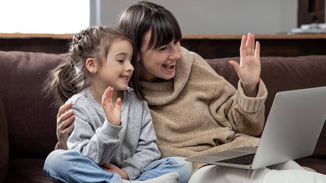 Freepik/pvproductions