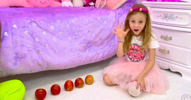 youtube.com/Like Nastya IDN