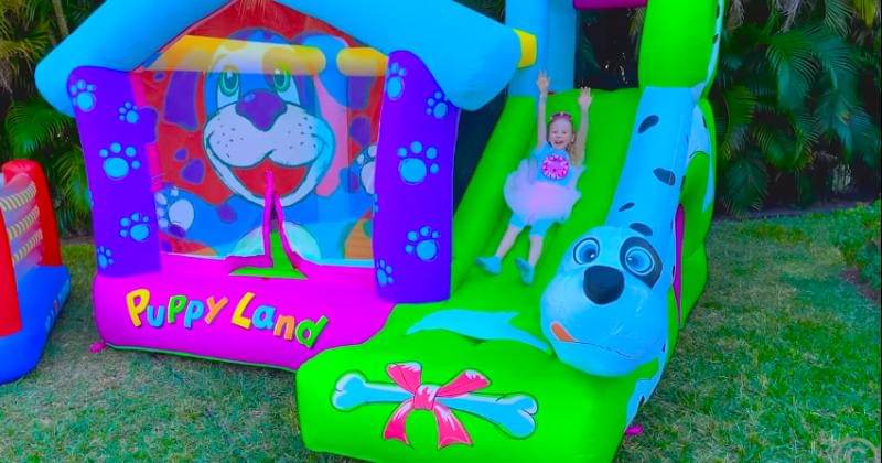 youtube.com/Like Nastya IDN