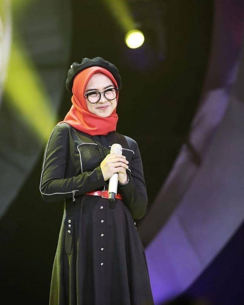 Instagram.com/riaricis1795