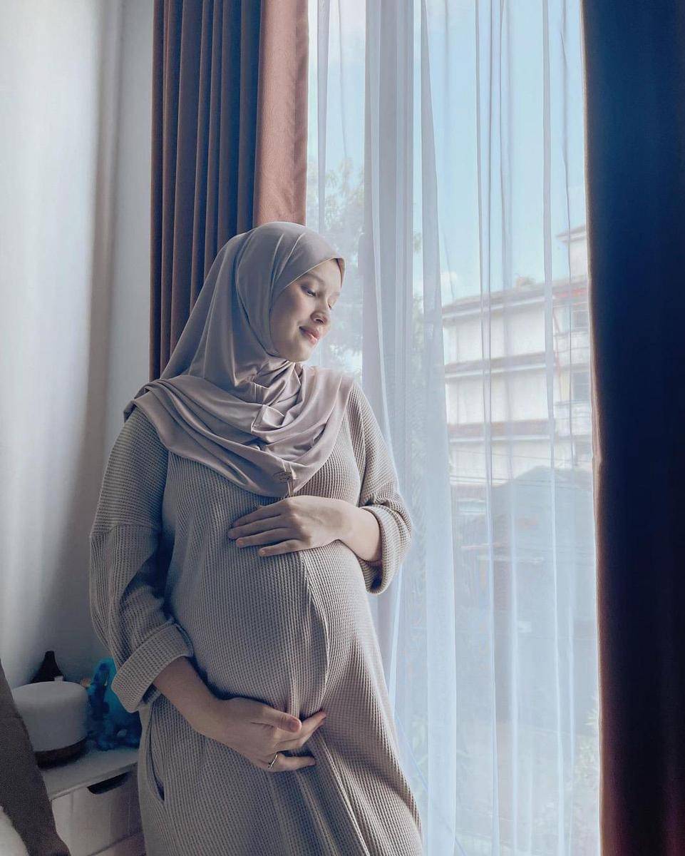 Instagram.com/dwihandaanda