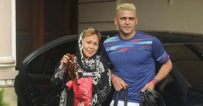 Instagram.com/eva_ellococg10