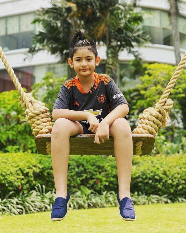 Instagram.com/Kingfaazarafiqreal