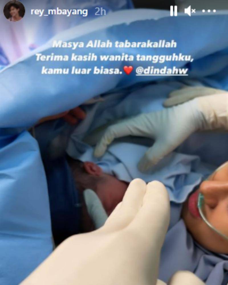 Instagram Story/rey_mbayang