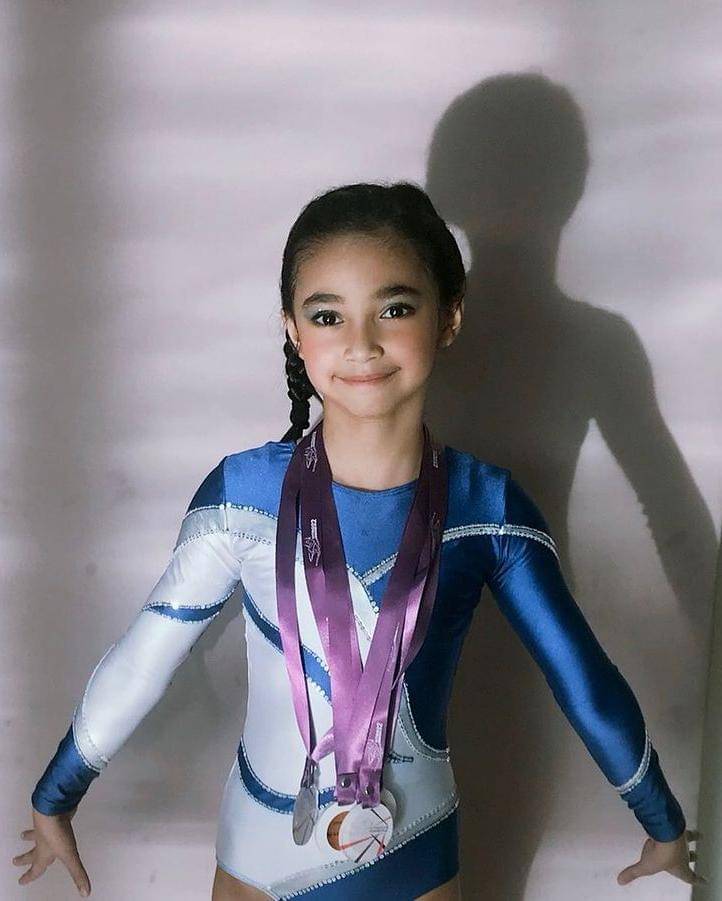 Instagram.com/cuttaryofficial