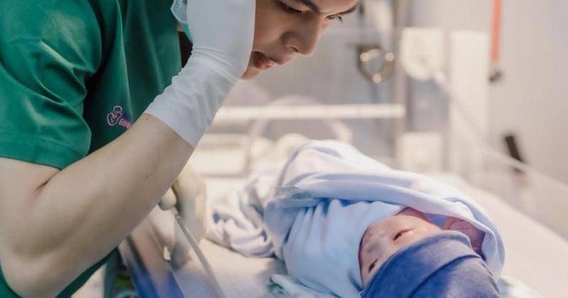 Instagram.com/rey_mbayang