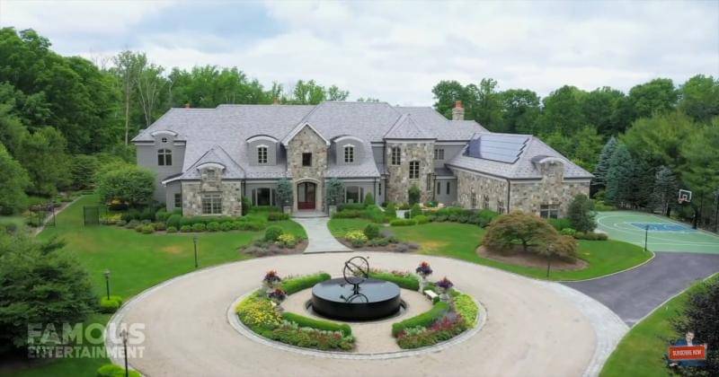 Youtube.com/Famous Entertainment