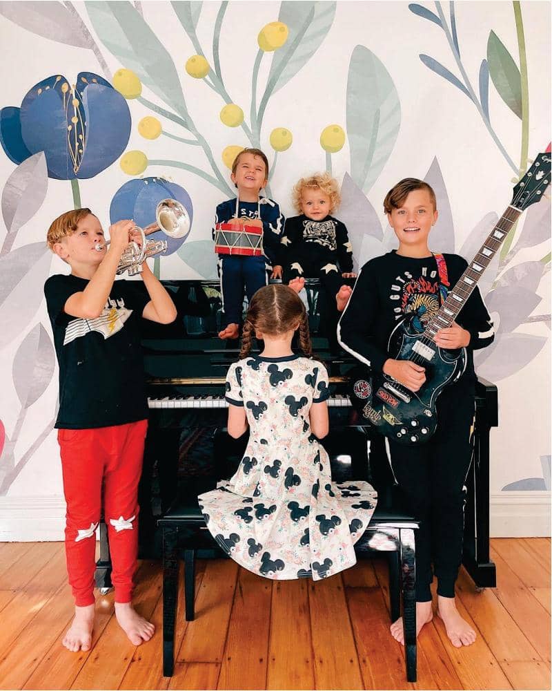 Instagram.com/Fivelittlebirds