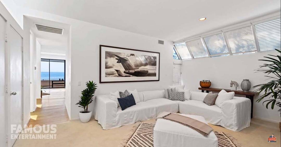 Youtube.com/Famous Entertainment