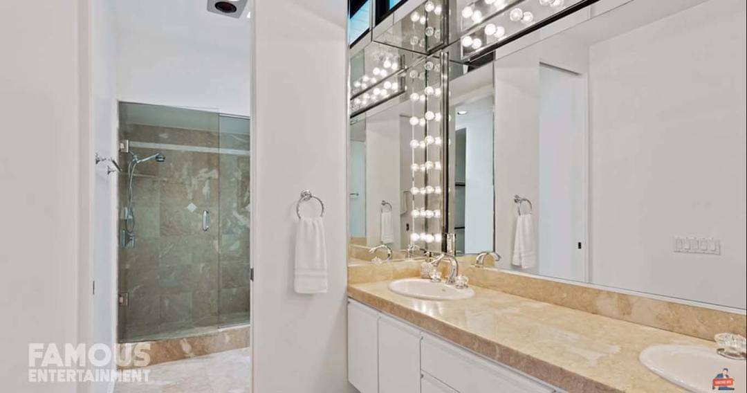 Youtube.com/Famous Entertainment