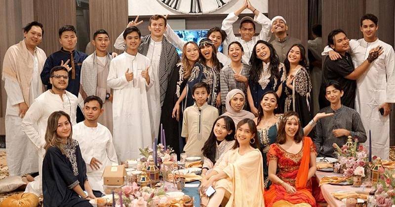 Instagram.com/rachelvennya