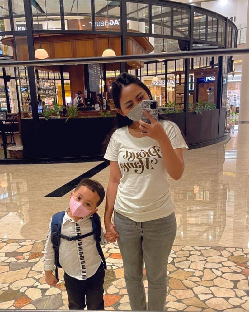 Instagram.com/Rachelvennya