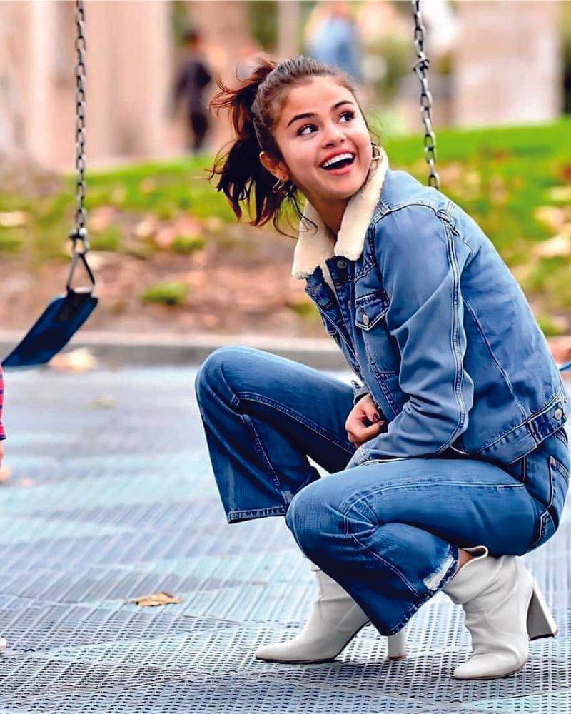 Instagram.com/About.selgomez