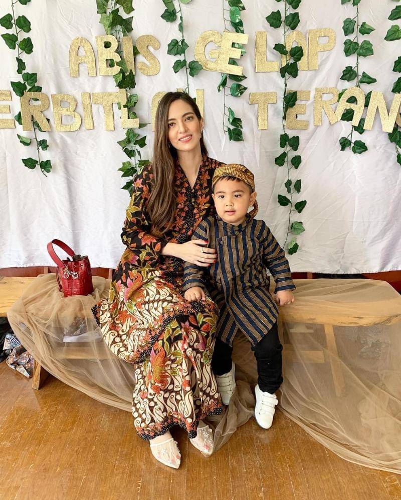 Instagram.com/ramadhaniabakrie