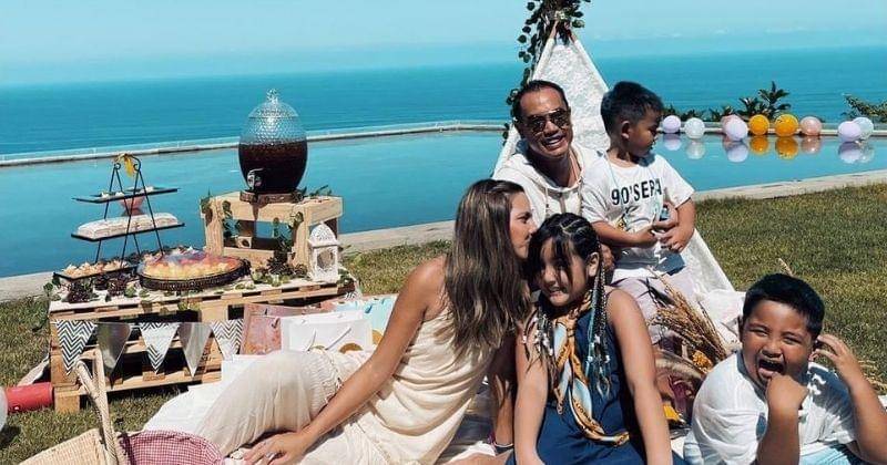 Instagram.com/ramadhaniabakrie