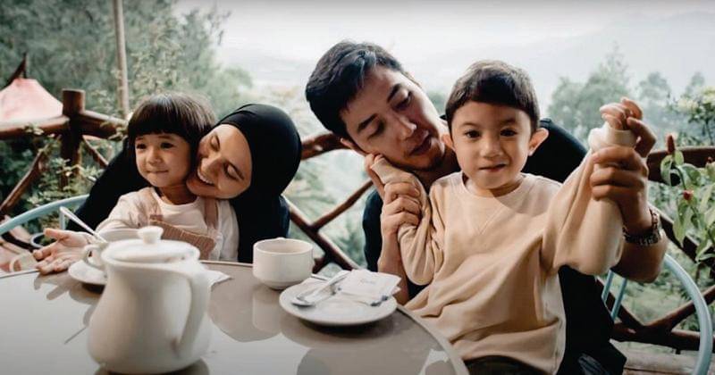 Youtube.com/KinosGina