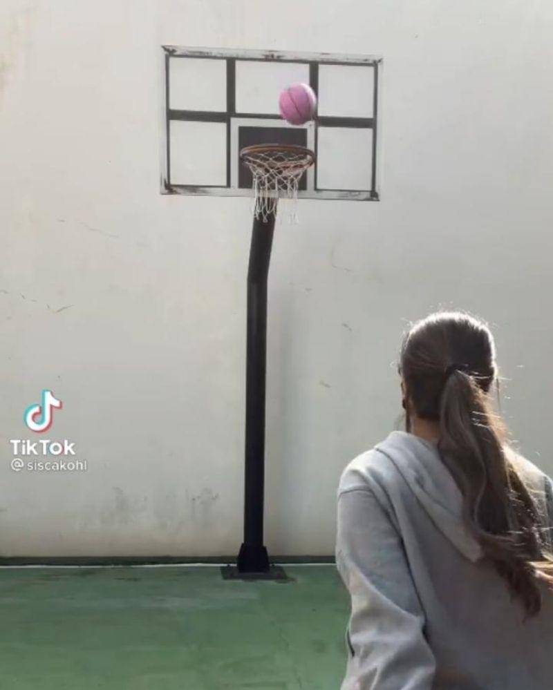 TikTok.com/siscakohl