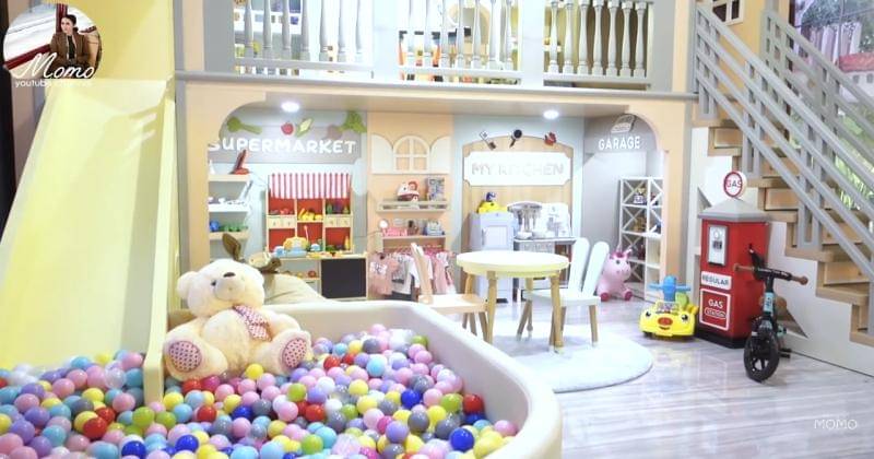 Youtube.com/Momo YouTube Channel