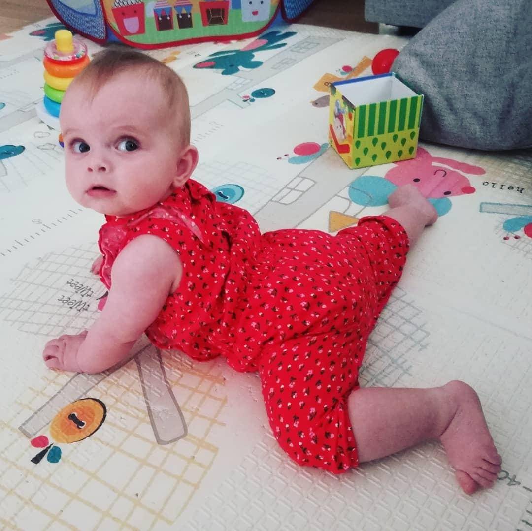 Instagram.com/sky._.l.a.r