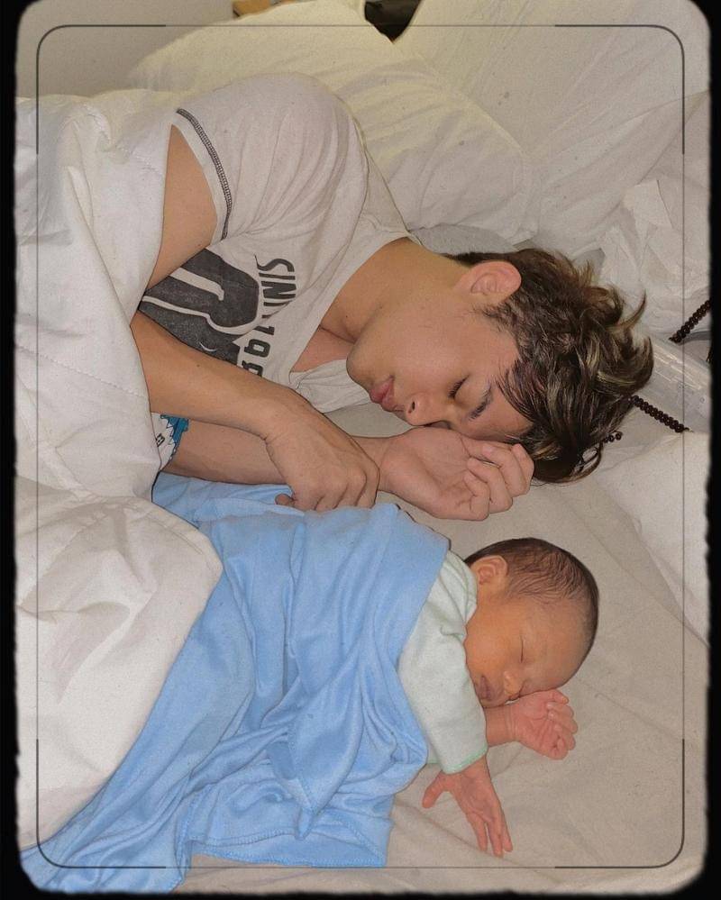 Instagram.com/dindahw