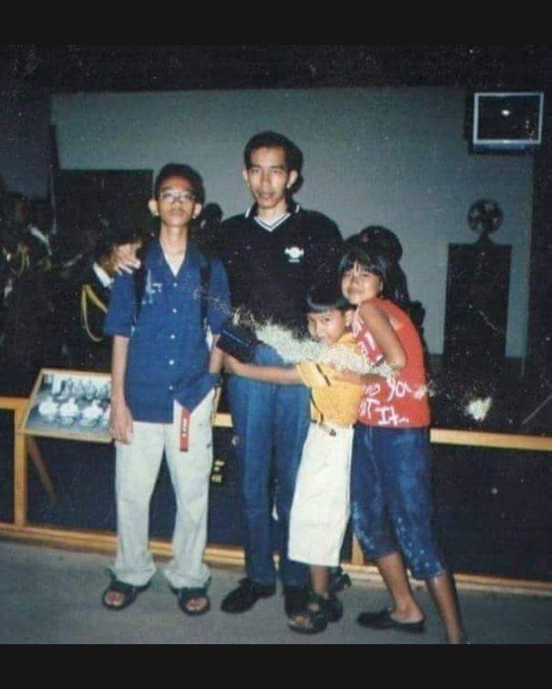 Twitter.com/StellaSuwardi