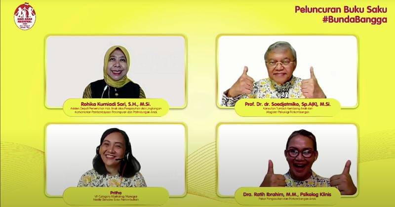 DANCOW bersama KPPPA meluncurkan Buku Saku #BundaBangga pada Hari Anak Nasional 2021. - Nestlé DANCOW Nutritods