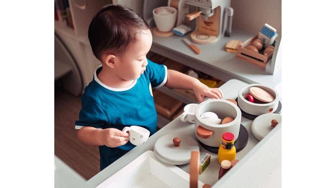 Instagram/catherinesumitri