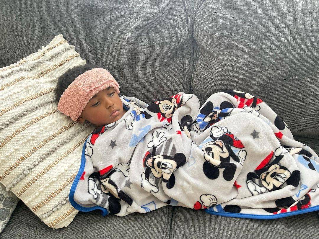 Instagram.com/ambammm_xo