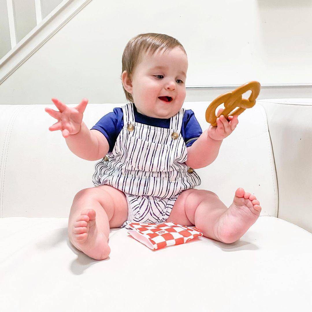 Baby teether - Instagram.com/playatwhim