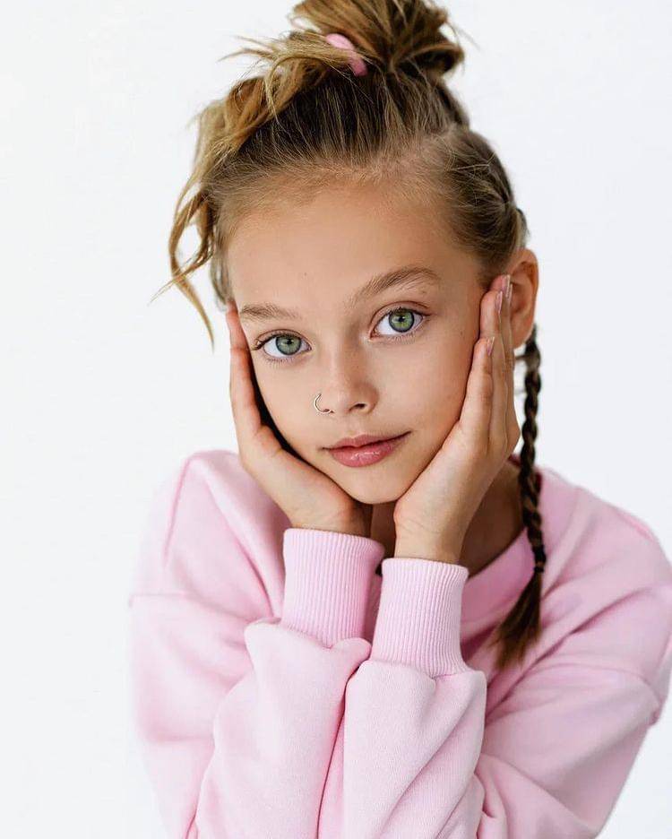 Instagram.com/annapavaga