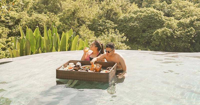 Instagram.com/tiarapangestika