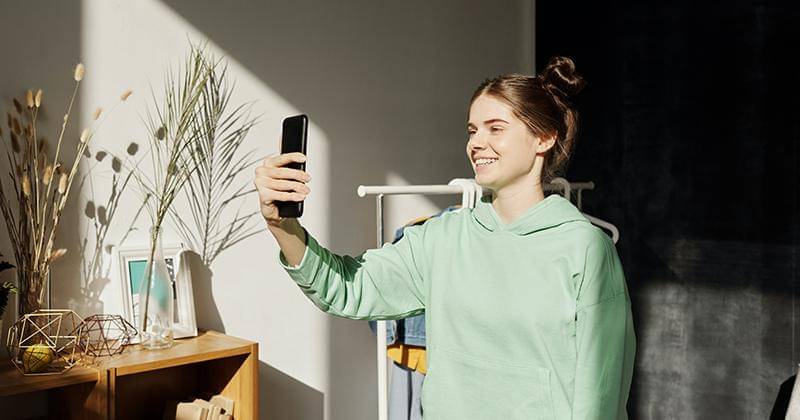 Pexels/julia-m-cameron