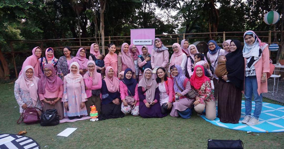 Dok. Mom Influencer ID