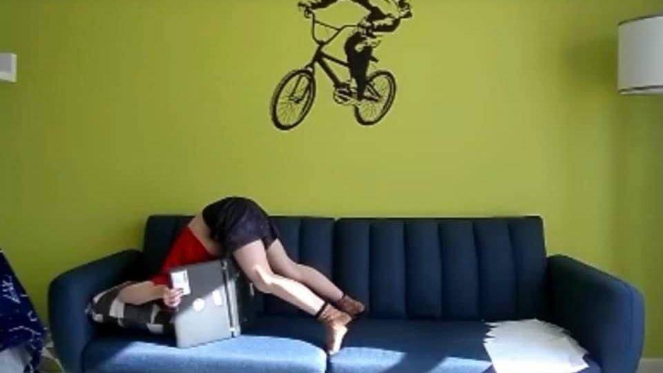 Twitter/juliedworley