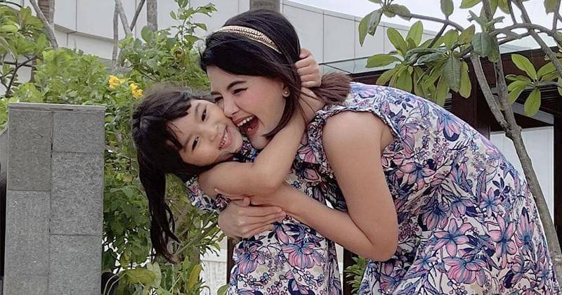 Instagram/taniaputri1707/