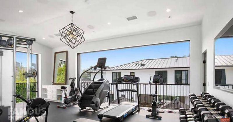 Youtube.com/Famous Entertaiment