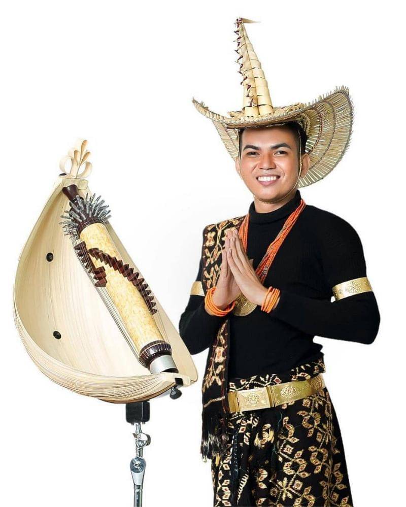 Instagram.com/nttinside