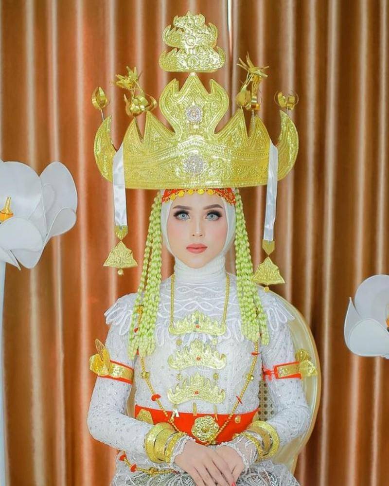 Instagram/evatulip_wedding