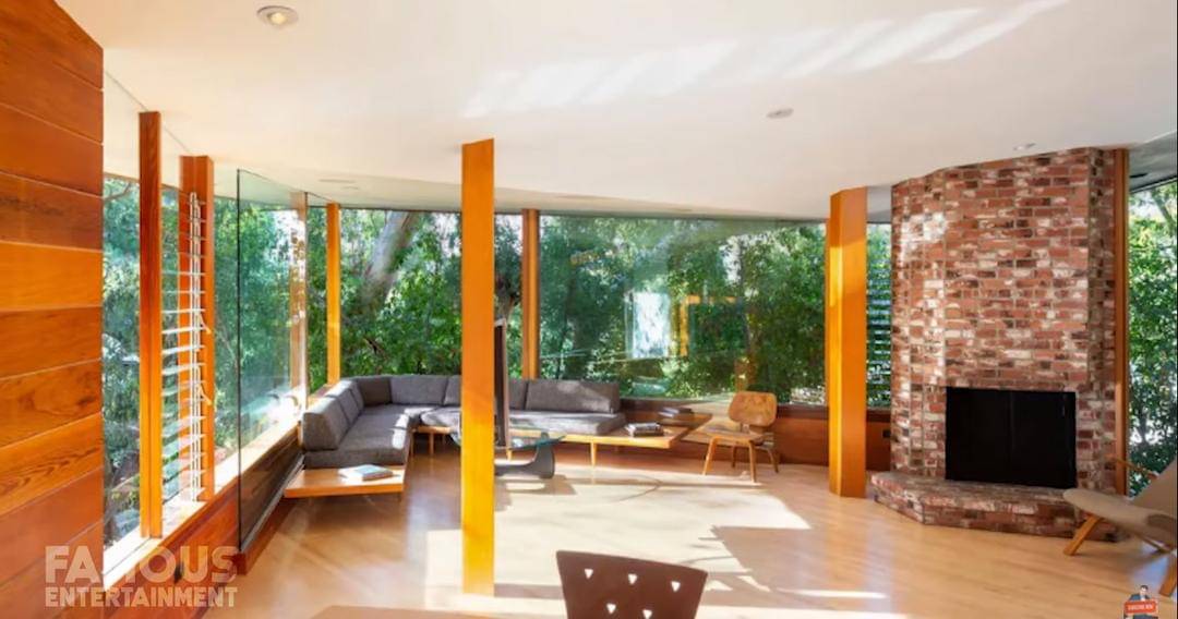 Youtube.com/Famous Entertainment