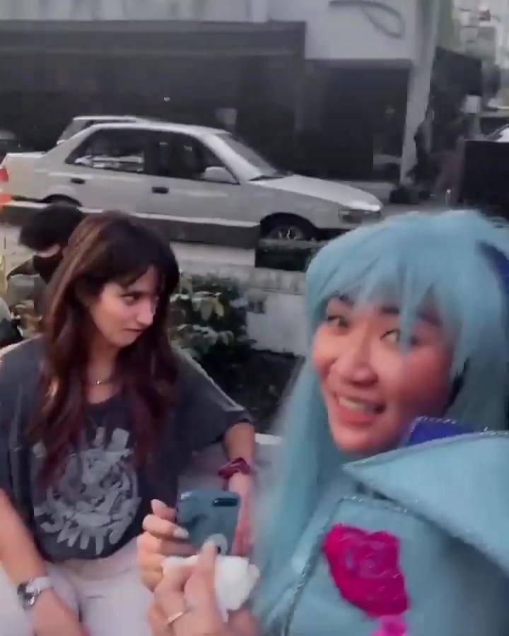 Instagram.com/niaramadhani_update