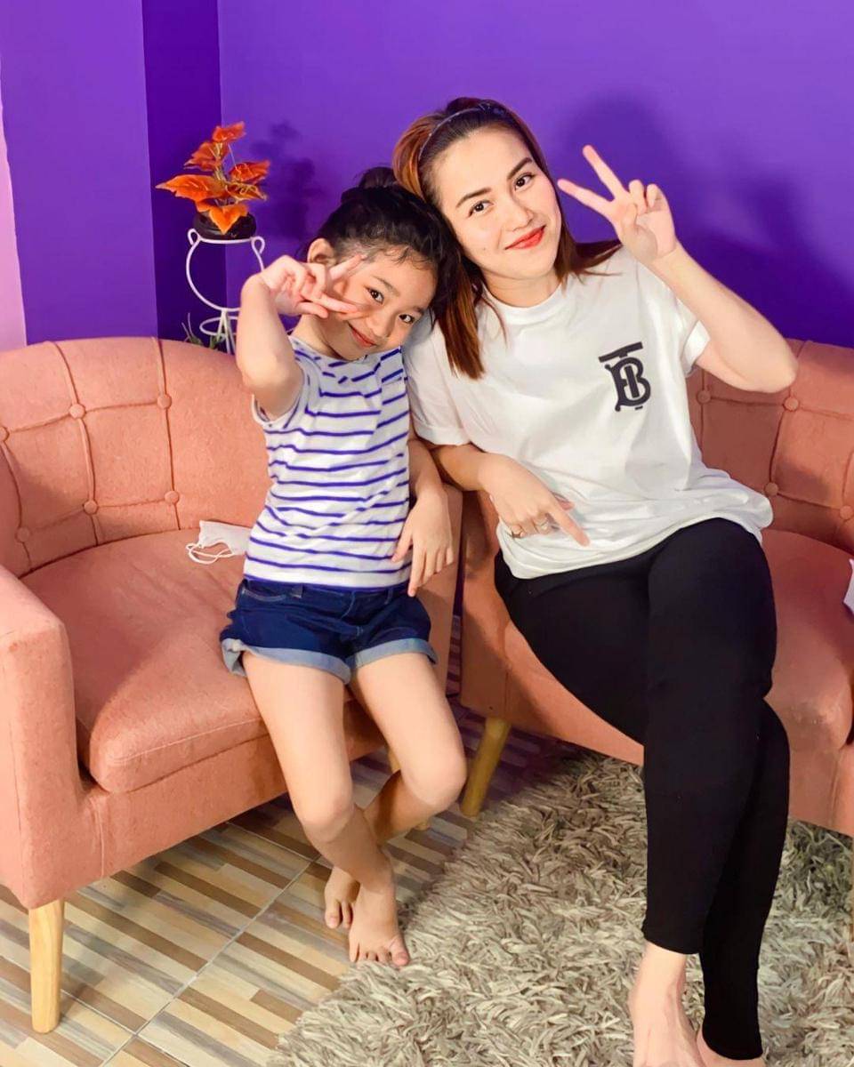 Instagram.com/ayutingting92