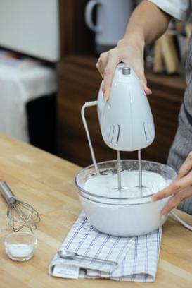 Pexels/Katerina Holmes