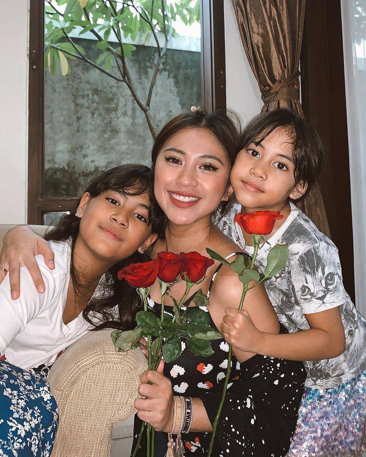 Instagram.com/tynakannamirdad