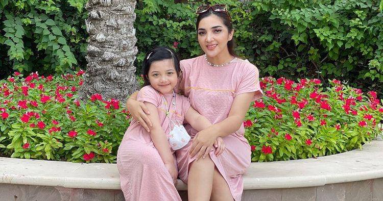 Instagram.com/Queenarsy