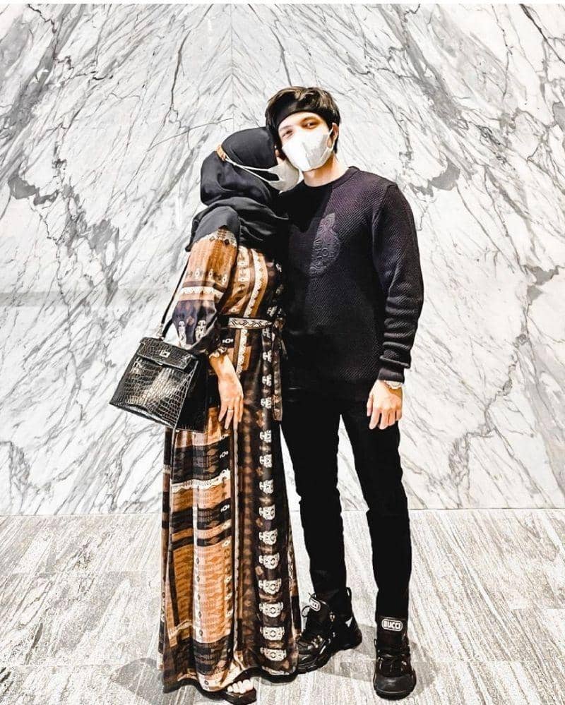 Instagram.com/aurelie.hermansyah