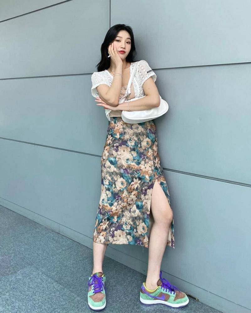 Instagram.com/_imyour_joy