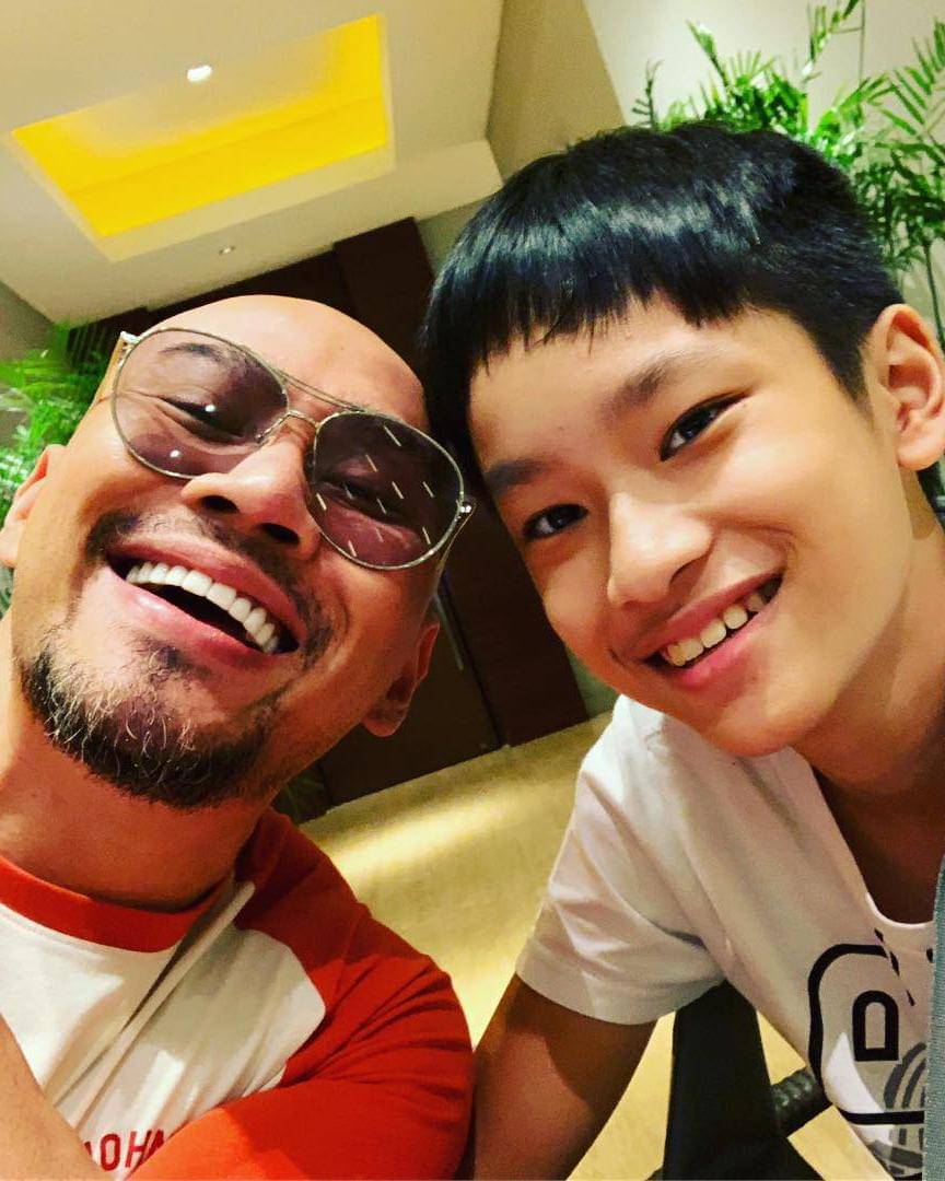 Instagram.com/azkacorbuzier